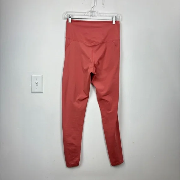 Girlfriend Collective High-waisted Compressive Leggings - Picture 4 of 5